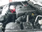 ✅ 2023 Toyota Tundra Platinum • VIN: 5TFNA5DBXPX079559 • Lot: 41221515. Wystawiony na IAAI z przebiegiem 37 411 mil. Bezpłatny archiwum sprzedaży aukcyjnych z USA i szczegółowy raport historii pojazdu na DreamBid. Zdjęcie 19.