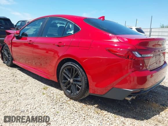 ✅ 2025 Toyota Camry LE • VIN: 4T1DAACK1SU024204 • Лот: 43111511. Опубликован ранее на IAAI с пробегом 32 594 миль. Бесплатный доступ к архиву аукционных продаж из США и подробный отчёт об истории автомобиля на DreamBid. Изображение 3.