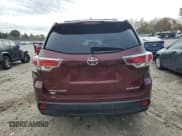 ✅ 2015 Toyota Highlander XLE • VIN: 5TDJKRFH0FS090403 • Lot: 91409235. Wystawiony na Copart z przebiegiem 111 822 mil. Bezpłatny archiwum sprzedaży aukcyjnych z USA i szczegółowy raport historii pojazdu na DreamBid. Zdjęcie 6.