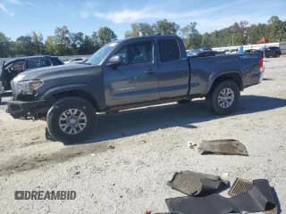 ✅ 2017 Toyota Tacoma SR5 • VIN: 5TFSZ5AN1HX053606 • Lot: 81950205. Wystawiony na Copart z przebiegiem 99 772 mil. Bezpłatny archiwum sprzedaży aukcyjnych z USA i szczegółowy raport historii pojazdu na DreamBid. Zdjęcie 1.
