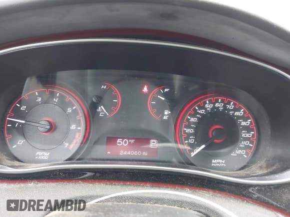 ✅ 2015 Dodge Dart SXT • VIN: 1C3CDFBB0FD266918 • Lot: 41717778. Wystawiony na IAAI z przebiegiem 244 060 mil. Bezpłatny archiwum sprzedaży aukcyjnych z USA i szczegółowy raport historii pojazdu na DreamBid. Zdjęcie 7.