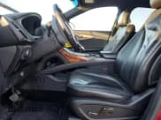 ✅ 2016 Lincoln MKX Select • VIN: 2LMTJ8KP8GBL33445 • Lot: 88743295. Wystawiony na Copart z przebiegiem 112 371 mil. Bezpłatny archiwum sprzedaży aukcyjnych z USA i szczegółowy raport historii pojazdu na DreamBid. Zdjęcie 7.