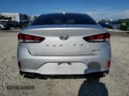 ✅ 2018 Hyundai Sonata Sport Plus • VIN: 5NPE34AF8JH681357 • Лот: 80261435. Опубликован ранее на Copart с пробегом 73 475 миль. Бесплатный доступ к архиву аукционных продаж из США и подробный отчёт об истории автомобиля на DreamBid. Изображение 6.