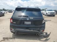 ✅ 2024 Honda Passport Black Edition • VIN: 5FNYF8H86RB022383 • Lot: 63815275. Listed on Copart with 9,725 mi. Free auction sales archive from the USA and detailed vehicle history report at DreamBid. Image 6.