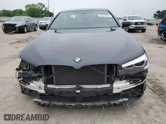 ✅ 2018 BMW 5 Series 530i xDrive • VIN: WBAJA7C5XJWA74901 • Lot: 53979455. Listed on Copart with 42,865 mi. Free auction sales archive from the USA and detailed vehicle history report at DreamBid. Image 5.