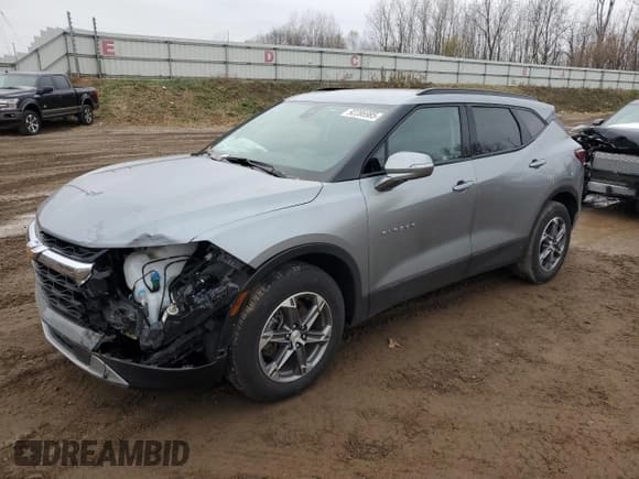 ✅ 2024 Chevrolet Blazer LT • VIN: 3GNKBJRS2RS149522 • Lot: 92286985. Listed on Copart with 33,868 mi. Free auction sales archive from the USA and detailed vehicle history report at DreamBid. Image 1.