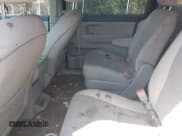 ✅ 2016 Kia Sedona LX • VIN: KNDMB5C12G6196558 • Lot: 42813754. Wystawiony na IAAI z przebiegiem 118 592 mil. Bezpłatny archiwum sprzedaży aukcyjnych z USA i szczegółowy raport historii pojazdu na DreamBid. Zdjęcie 8.