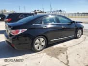 ✅ 2014 Hyundai Sonata Limited • VIN: KMHEC4A44EA113033 • Lot: 84766615. Listed on Copart with 150,672 mi. Free auction sales archive from the USA and detailed vehicle history report at DreamBid. Image 3.