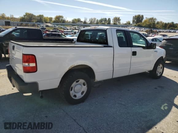 ✅ 2007 Ford F-150 STX • VIN: 1FTRX12W47FA77794 • Лот: 91006395. Опубликован ранее на Copart с пробегом 211 045 миль. Бесплатный доступ к архиву аукционных продаж из США и подробный отчёт об истории автомобиля на DreamBid. Изображение 3.