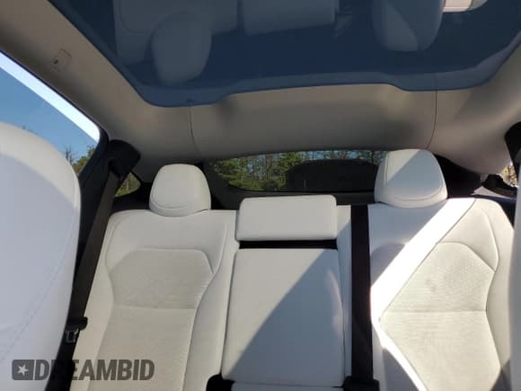 ✅ 2026 Tesla Model Y Long Range • VIN: 7SAYGDED8TA439079 • Lot: 84654035. Listed on Copart with Not provided. Free auction sales archive from the USA and detailed vehicle history report at DreamBid. Image 10.