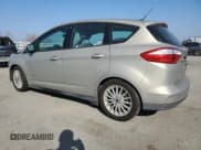✅ 2015 Ford C-Max SE • VIN: 1FADP5AU2FL109651 • Lot: 46750045. Wystawiony na Copart z przebiegiem 217 033 mil. Bezpłatny archiwum sprzedaży aukcyjnych z USA i szczegółowy raport historii pojazdu na DreamBid. Zdjęcie 2.