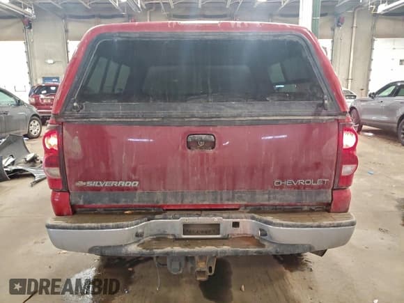 ✅ 2005 Chevrolet Silverado 2500HD LS • VIN: 1GCHK23U85F930143 • Лот: 96323835. Опубликован ранее на Copart с пробегом 342 389 миль. Бесплатный доступ к архиву аукционных продаж из США и подробный отчёт об истории автомобиля на DreamBid. Изображение 6.