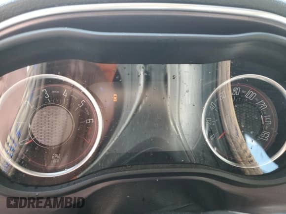 ✅ 2018 Dodge Challenger SXT Plus • VIN: 2C3CDZAG3JH317807 • Lot: 56797264. Wystawiony na Copart z przebiegiem Nie podano. Bezpłatny archiwum sprzedaży aukcyjnych z USA i szczegółowy raport historii pojazdu na DreamBid. Zdjęcie 9.