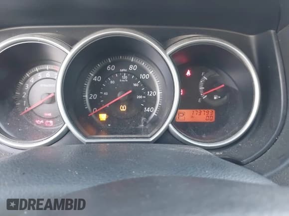 ✅ 2011 Nissan Versa S • VIN: 3N1BC1CP5BL468135 • Lot: 43716217. Wystawiony na IAAI z przebiegiem 173 793 mil. Bezpłatny archiwum sprzedaży aukcyjnych z USA i szczegółowy raport historii pojazdu na DreamBid. Zdjęcie 7.