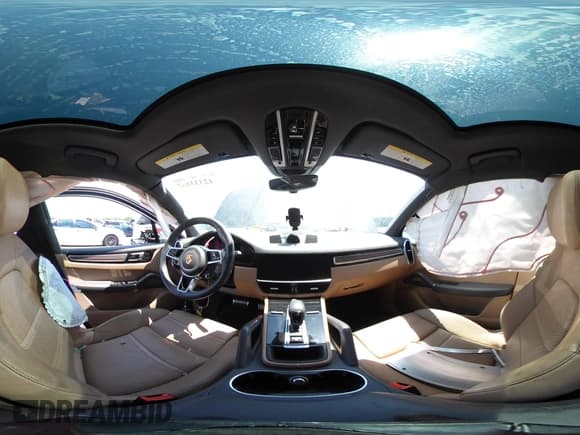 ✅ 2021 Porsche Cayenne S • VIN: WP1AB2AY8MDA28690 • Lot: 42333167. Wystawiony na IAAI z przebiegiem 39 489 mil. Bezpłatny archiwum sprzedaży aukcyjnych z USA i szczegółowy raport historii pojazdu na DreamBid. Zdjęcie 18.