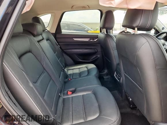 ✅ 2024 Mazda CX-5 S Premium Plus • VIN: JM3KFBEM9R0392088 • Lot: 65032395. Wystawiony na Copart z przebiegiem 37 074 mil. Bezpłatny archiwum sprzedaży aukcyjnych z USA i szczegółowy raport historii pojazdu na DreamBid. Zdjęcie 11.