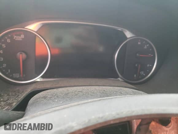 2021 Chevrolet Blazer RS z VIN 3GNKBKRS2MS515770, wystawiony jako Copart lot #58740134 z przebiegiem Nie podano mil oraz Szkoda całkowita • Salvage title. Historia ofert i sprzedaży dostępna na DreamBid. Obrazek 9.