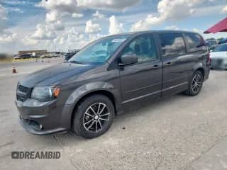 2016 Dodge Grand Caravan R/T z VIN 2C4RDGEG9GR323330, wystawiony jako Copart lot #85742825 z przebiegiem 129 748 mil mil oraz Czysty tytuł • Clean title. Historia ofert i sprzedaży dostępna na DreamBid. Obrazek 1.