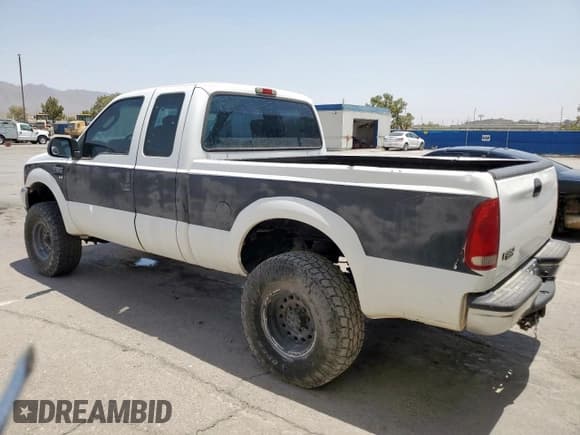 ✅ 2004 Ford F-350 XL • VIN: 1FTSX31S54EB68697 • Lot: 59771815. Wystawiony na Copart z przebiegiem 191 508 mil. Bezpłatny archiwum sprzedaży aukcyjnych z USA i szczegółowy raport historii pojazdu na DreamBid. Zdjęcie 2.