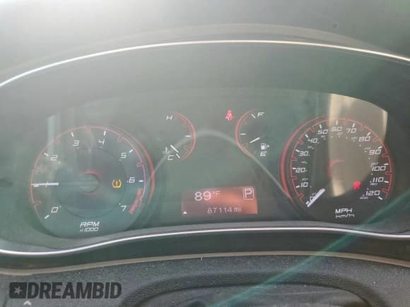 ✅ 2015 Dodge Dart SXT • VIN: 1C3CDFBB9FD307031 • Лот: 84932205. Опубликован ранее на Copart с пробегом 87 114 миль. Бесплатный доступ к архиву аукционных продаж из США и подробный отчёт об истории автомобиля на DreamBid. Изображение 9.