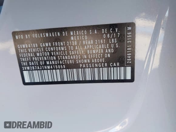 ✅ 2017 Volkswagen Jetta S • VIN: 3VW2B7AJ1HM415059 • Lot: 43555214. Wystawiony na IAAI z przebiegiem 102 894 mil. Bezpłatny archiwum sprzedaży aukcyjnych z USA i szczegółowy raport historii pojazdu na DreamBid. Zdjęcie 9.