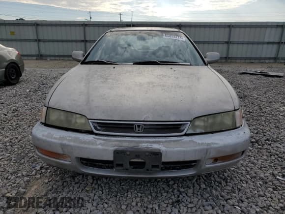 ✅ 1997 Honda Accord Special Edition • VIN: 1HGCD560XVA164185 • Лот: 65828214. Опубликован ранее на Copart с пробегом 291 700 миль. Бесплатный доступ к архиву аукционных продаж из США и подробный отчёт об истории автомобиля на DreamBid. Изображение 5.