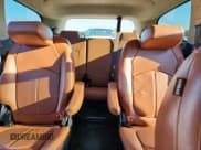 ✅ 2017 Chevrolet Traverse LT • VIN: 1GNKRHKD3HJ175515 • Lot: 82062645. Wystawiony na Copart z przebiegiem 91 559 mil. Bezpłatny archiwum sprzedaży aukcyjnych z USA i szczegółowy raport historii pojazdu na DreamBid. Zdjęcie 10.