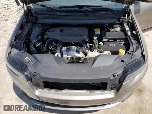 ✅ 2019 Jeep Cherokee Limited • VIN: 1C4PJMDNXKD116701 • Lot: 61015115. Listed on Copart with 31,572 mi. Free auction sales archive from the USA and detailed vehicle history report at DreamBid. Image 12.