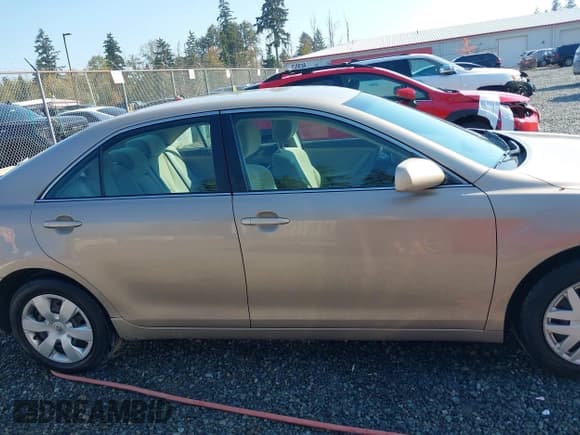 ✅ 2008 Toyota Camry LE • VIN: 4T4BE46K78R017765 • Lot: 43374065. Wystawiony na IAAI z przebiegiem 155 514 mil. Bezpłatny archiwum sprzedaży aukcyjnych z USA i szczegółowy raport historii pojazdu na DreamBid. Zdjęcie 14.