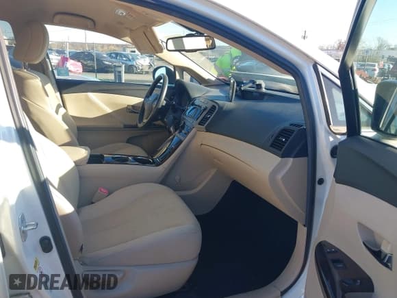 ✅ 2011 Toyota Venza • VIN: 4T3BA3BB0BU026067 • Lot: 43712376. Listed on IAAI with 94,459 mi. Free auction sales archive from the USA and detailed vehicle history report at DreamBid. Image 5.