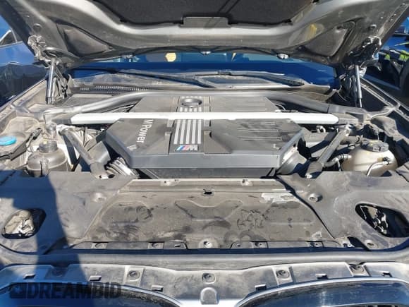 ✅ 2020 BMW X3 M Competition • VIN: 5YMTS0C03LLA57759 • Lot: 41126676. Listed on IAAI with 31,969 mi. Free auction sales archive from the USA and detailed vehicle history report at DreamBid. Image 10.