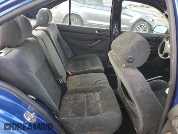 ✅ 2001 Volkswagen Jetta GLS • VIN: 3VWSK29M21M072088 • Lot: 53993495. Listed on Copart with 168,590 mi. Free auction sales archive from the USA and detailed vehicle history report at DreamBid. Image 10.