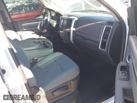 ✅ 2017 Ram 1500 SLT • VIN: 1C6RR7GG5HS583441 • Lot: 42135551. Wystawiony na IAAI z przebiegiem 129 040 mil. Bezpłatny archiwum sprzedaży aukcyjnych z USA i szczegółowy raport historii pojazdu na DreamBid. Zdjęcie 5.