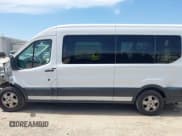 ✅ 2019 Ford Transit Passenger XL • VIN: 1FBZX2CM6KKA99660 • Lot: 42318961. Wystawiony na IAAI z przebiegiem 112 836 mil. Bezpłatny archiwum sprzedaży aukcyjnych z USA i szczegółowy raport historii pojazdu na DreamBid. Zdjęcie 15.