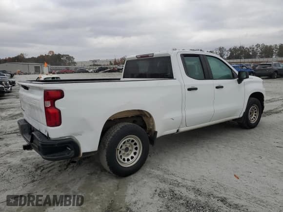 ✅ 2019 Chevrolet Silverado 1500 Work Truck • VIN: 1GCRWAEH9KZ428822 • Lot: 91021375. Wystawiony na Copart z przebiegiem 246 567 mil. Bezpłatny archiwum sprzedaży aukcyjnych z USA i szczegółowy raport historii pojazdu na DreamBid. Zdjęcie 3.