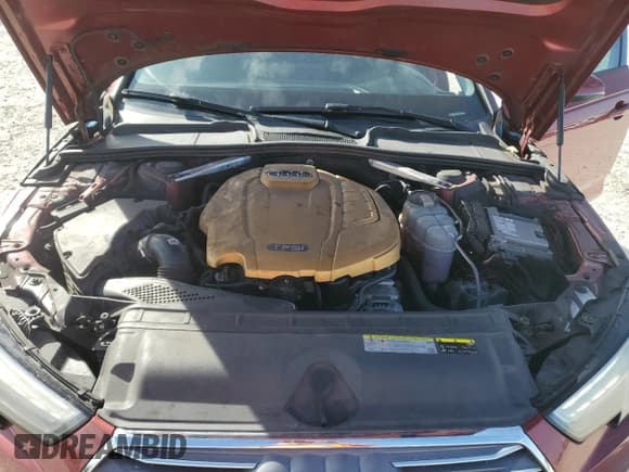 ✅ 2018 Audi A4 Premium • VIN: WAUKMAF48JA041224 • Lot: 92290325. Wystawiony na Copart z przebiegiem 136 626 mil. Bezpłatny archiwum sprzedaży aukcyjnych z USA i szczegółowy raport historii pojazdu na DreamBid. Zdjęcie 11.