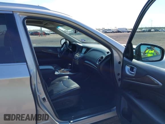 ✅ 2014 Infiniti QX60 • VIN: 5N1AL0MN2EC535611 • Lot: 43411597. Listed on IAAI with 158,531 mi. Free auction sales archive from the USA and detailed vehicle history report at DreamBid. Image 5.