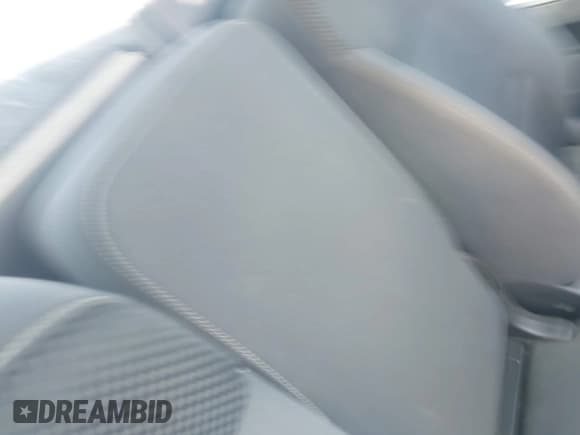 ✅ 2014 Chevrolet Silverado 1500 LT • VIN: 1GCNCREH4EZ370760 • Лот: 42570552. Опубликован ранее на IAAI с пробегом 105 951 миль. Бесплатный доступ к архиву аукционных продаж из США и подробный отчёт об истории автомобиля на DreamBid. Изображение 8.