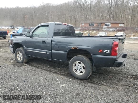 ✅ 2003 Chevrolet Silverado 1500 LS • VIN: 1GCEK14T83Z158595 • Lot: 48633475. Listed on Copart with 210,210 mi. Free auction sales archive from the USA and detailed vehicle history report at DreamBid. Image 2.