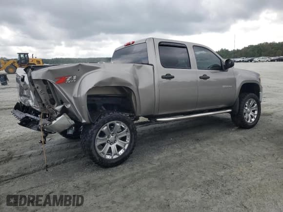 ✅ 2012 GMC Sierra 1500 SLE • VIN: 3GTP2VE79CG268573 • Лот: 71478865. Опубликован ранее на Copart с пробегом 326 655 миль. Бесплатный доступ к архиву аукционных продаж из США и подробный отчёт об истории автомобиля на DreamBid. Изображение 3.