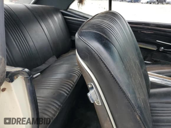 ✅ 1967 Pontiac GTO • VIN: V1N242177T177601 • Лот: 71449555. Опубликован ранее на Copart с пробегом 183 157 миль. Бесплатный доступ к архиву аукционных продаж из США и подробный отчёт об истории автомобиля на DreamBid. Изображение 10.