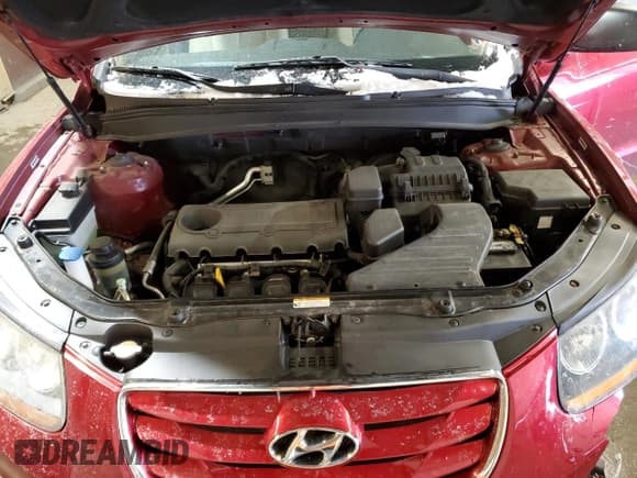 ✅ 2010 Hyundai Santa Fe GLS • VIN: 5NMSGDAB8AH407903 • Lot: 81923044. Listed on Copart with 69,613 mi. Free auction sales archive from the USA and detailed vehicle history report at DreamBid. Image 12.