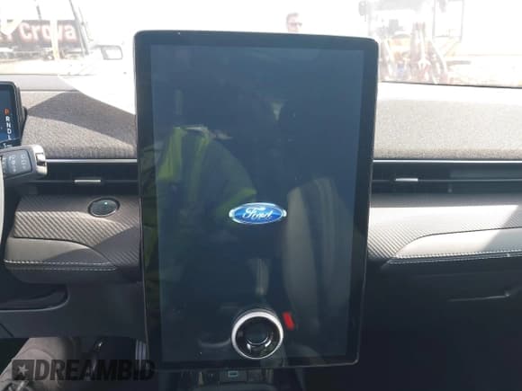 ✅ 2023 Ford Mustang Mach-E Premium • VIN: 3FMTK3SS8PMA48792 • Lot: 42122780. Listed on IAAI with 24,486 mi. Free auction sales archive from the USA and detailed vehicle history report at DreamBid. Image 17.