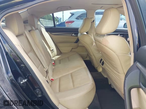 ✅ 2013 Acura TL • VIN: 19UUA8F20DA011023 • Lot: 42956034. Listed on IAAI with 188,907 mi. Free auction sales archive from the USA and detailed vehicle history report at DreamBid. Image 8.