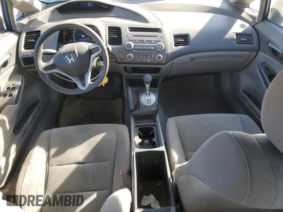 ✅ 2011 Honda Civic DX-VP • VIN: 19XFA1F34BE022687 • Лот: 91051715. Опубликован ранее на Copart с пробегом 104 905 миль. Бесплатный доступ к архиву аукционных продаж из США и подробный отчёт об истории автомобиля на DreamBid. Изображение 8.