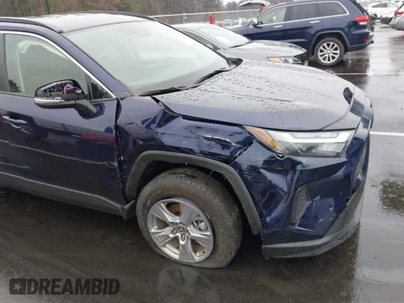 ✅ 2025 Toyota RAV4 Hybrid XLE • VIN: JTMRWRFV4SJ073981 • Лот: 43753604. Опубликован ранее на IAAI с пробегом 1 181 миль. Бесплатный доступ к архиву аукционных продаж из США и подробный отчёт об истории автомобиля на DreamBid. Изображение 6.