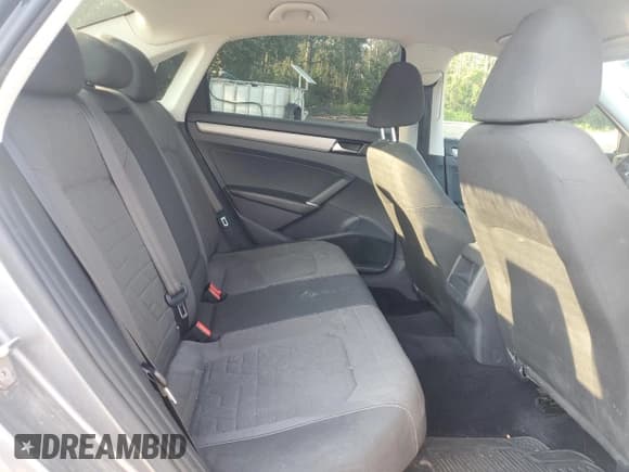 ✅ 2020 Volkswagen Passat S • VIN: 1VWAA7A35LC003429 • Lot: 64452765. Listed on Copart with 115,710 mi. Free auction sales archive from the USA and detailed vehicle history report at DreamBid. Image 10.