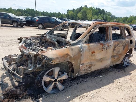 ✅ 2015 Jeep Grand Cherokee Overland • VIN: 1C4RJFCT8FC129611 • Лот: 43102751. Опубликован ранее на IAAI с пробегом Не указан. Бесплатный доступ к архиву аукционных продаж из США и подробный отчёт об истории автомобиля на DreamBid. Изображение 6.