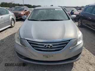 ✅ 2014 Hyundai Sonata GLS • VIN: 5NPEB4AC3EH858752 • Lot: 71556604. Listed on Copart with 135,947 mi. Free auction sales archive from the USA and detailed vehicle history report at DreamBid. Image 5.