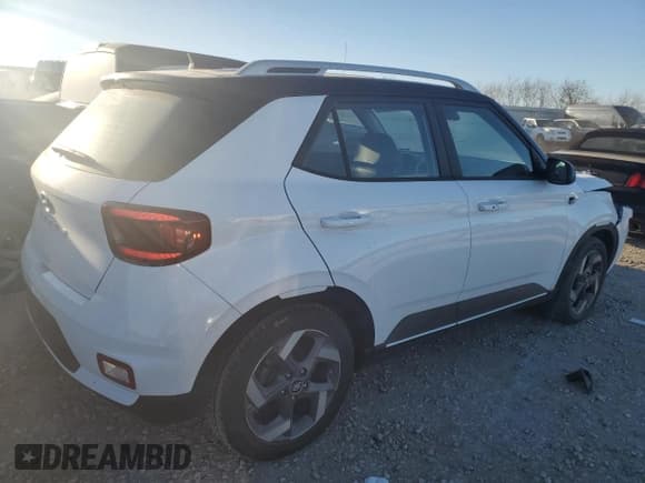 ✅ 2022 Hyundai Venue Limited • VIN: KMHRC8A30NU171588 • Lot: 83205104. Listed on Copart with 58,407 mi. Free auction sales archive from the USA and detailed vehicle history report at DreamBid. Image 3.